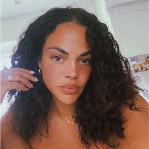 Meet your Posher, Golden